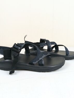 Chaco Big Kids Size 5 Blue Strappy Outdoor Sandals